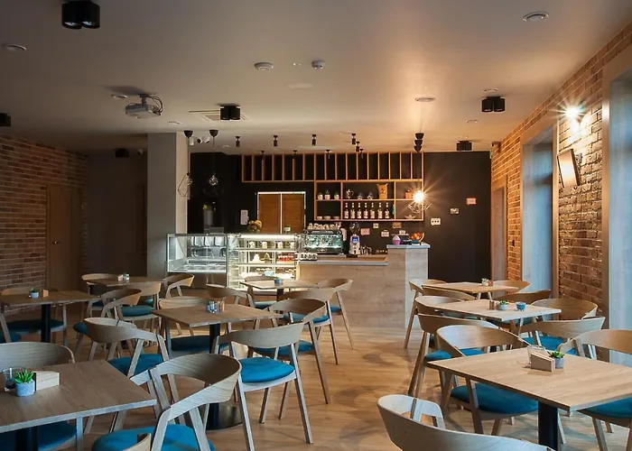 לינה וארוחת בוקר Szafir